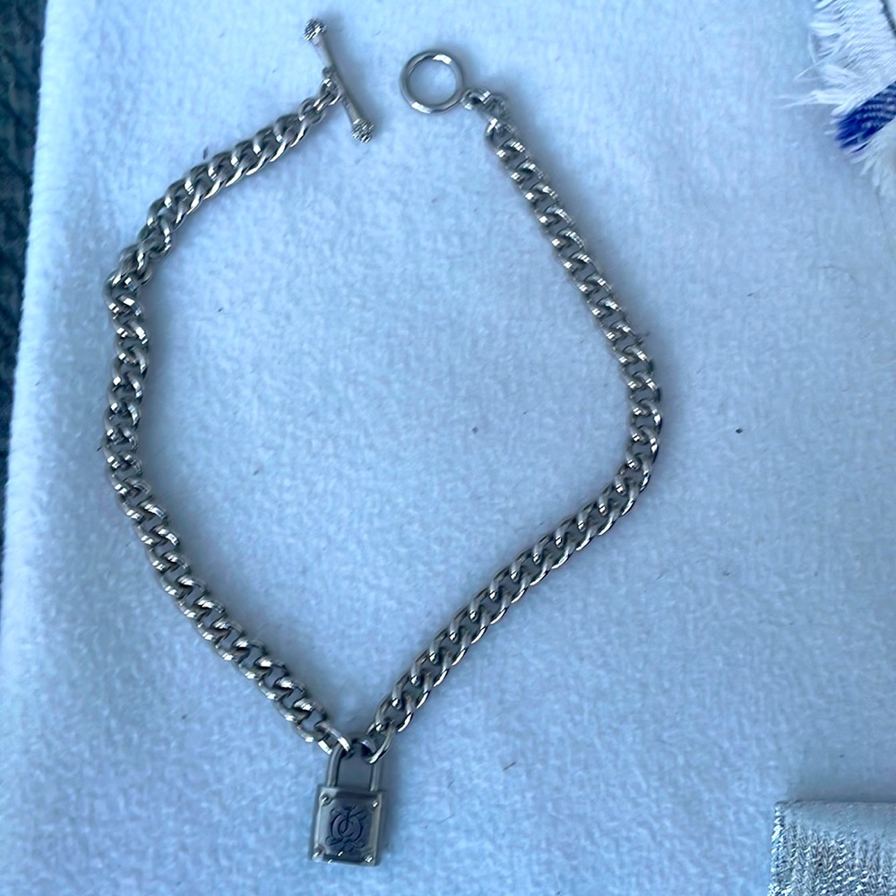 Juicy couture lock necklace/Coker approx.16 inches